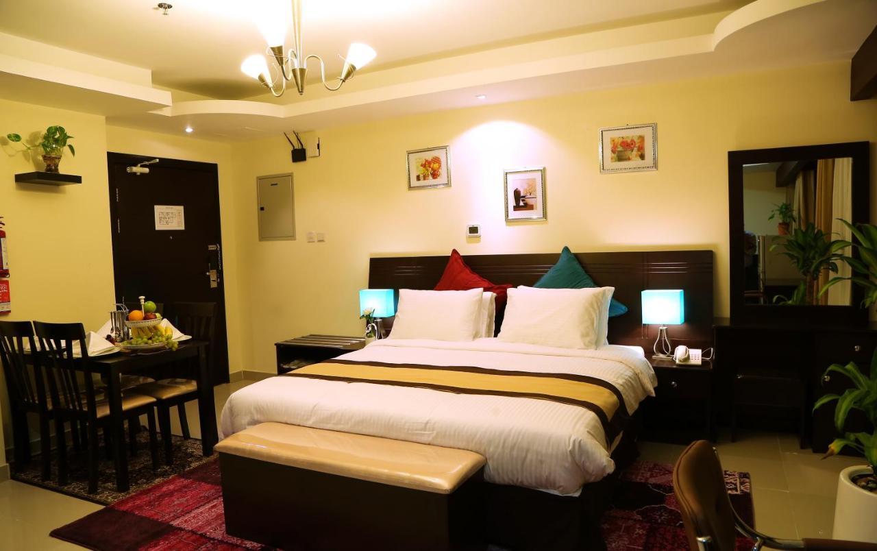 דובאי Travellers Hotel Apartment חדר תמונה